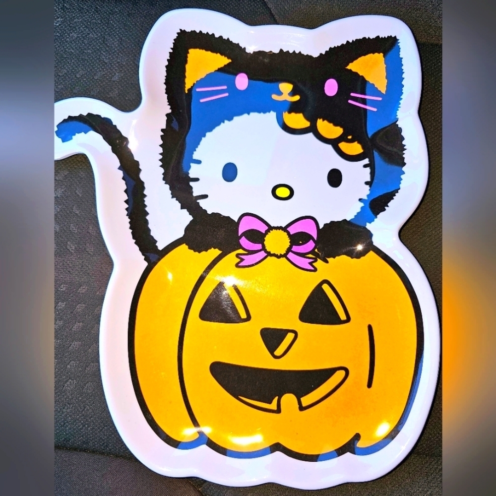 Hello Kitty Halloween Tray - 100% Melamine BNWTS 🎃